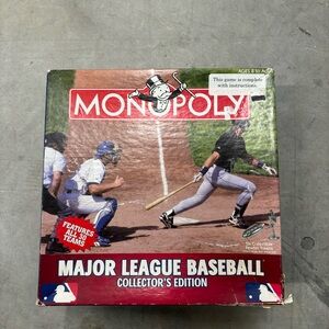 Monopoly 2005 MLB Major‎ League Baseball Monopoly Game Collector's Edition